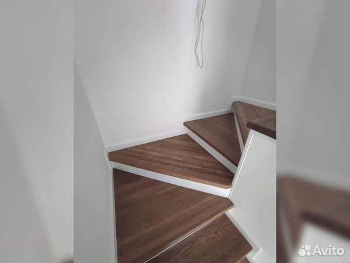 Ступени для лестниц и другие комплектующие О