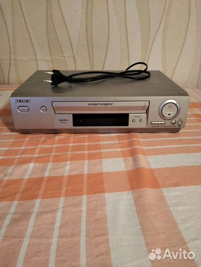 Видеомагнитофон sony
