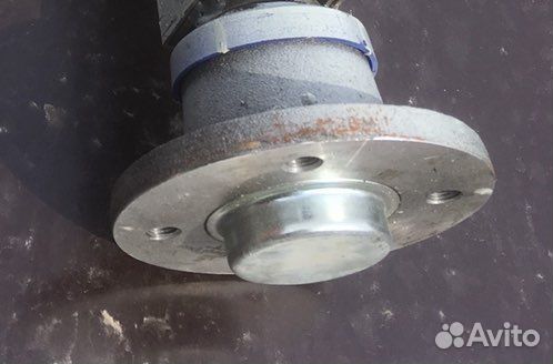 Ступица для оси прицепа R13