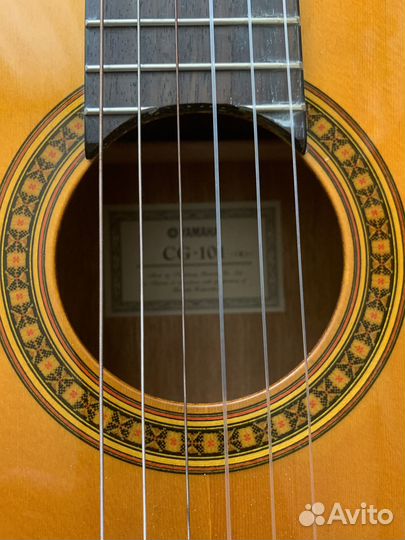 Гитара Yamaha CG-101