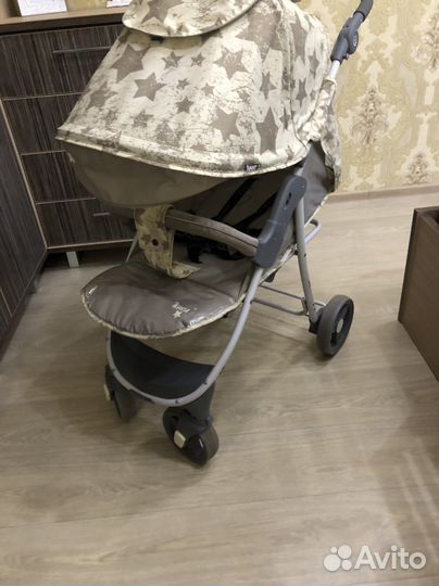 Прогулочная коляска