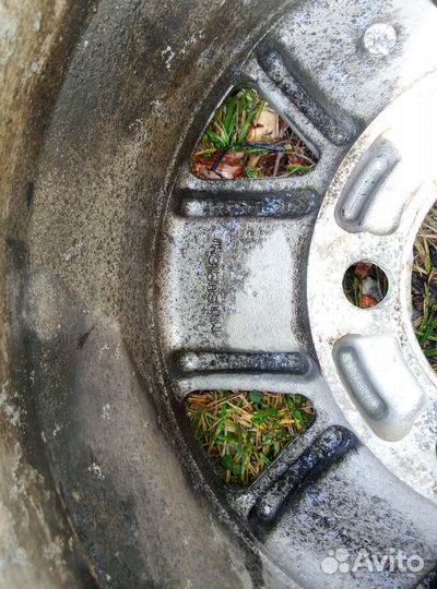 Комплект литых дисков r15