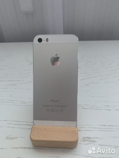 iPhone 7, 32 ГБ