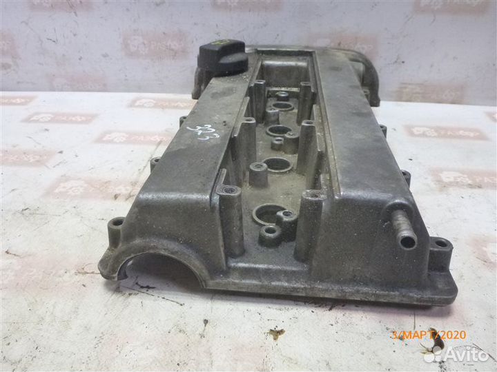 Крышка клапанная Kia Shuma S-1 BF 1998