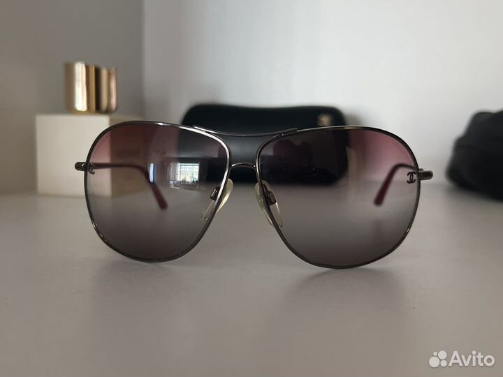 Солнцезащитные очки женские chanel