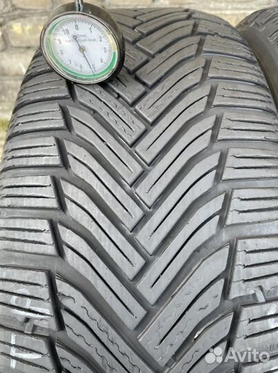 Michelin Alpin 6 215/55 R17