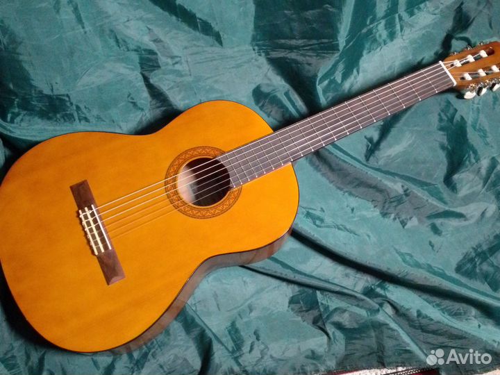 Гитара yamaha c40, 80