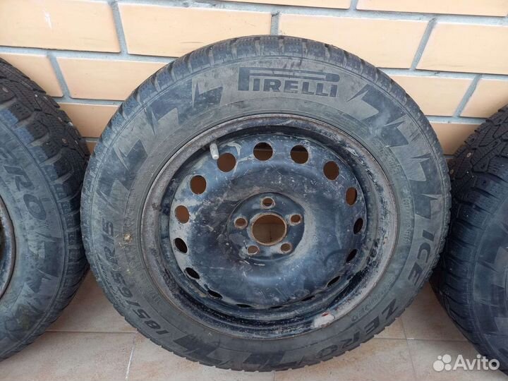 Pirelli Ice Zero 185/65 R15