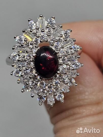 Серебряное кольцо с черным опалом