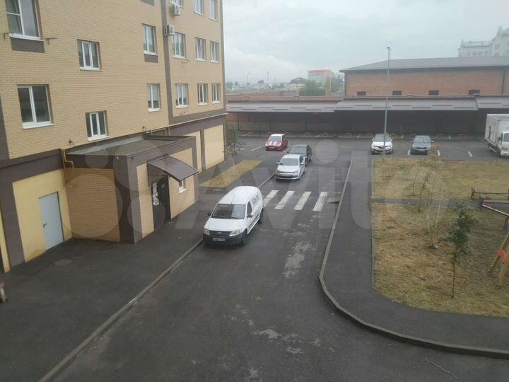 1-к. квартира, 37 м², 2/9 эт.