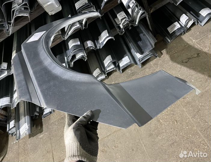 Арка левая Volkswagen Transporter T4 1990-2004 (Kl