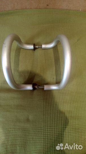 Дверная ручка, доводчик и дверь деревянная бу