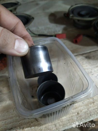Продам стаканчики толкатели на саманд 1.8