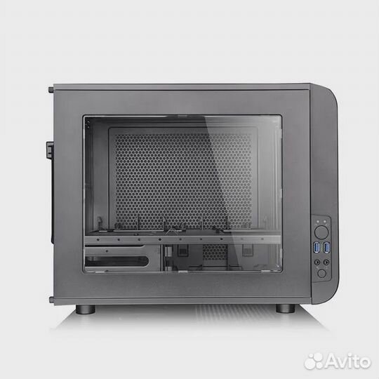 Компьютерный корпус Thermaltake Core V21