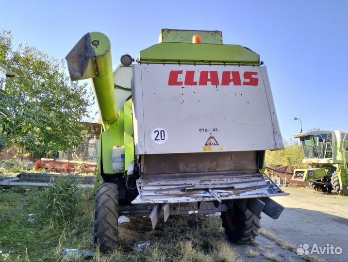 Комбайн Claas Mega, 2007