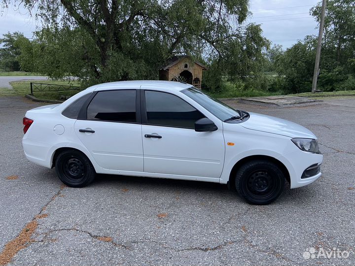 LADA Granta 1.6 МТ, 2019, 370 000 км