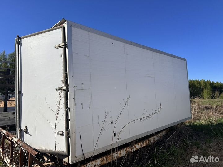 Изотермический фургон