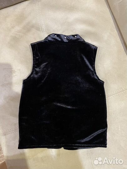 Жилет для фргурного катания