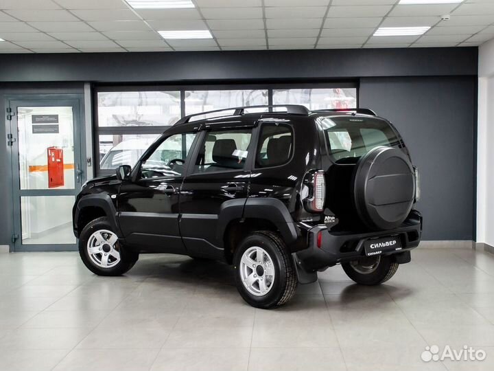 ВАЗ Niva Travel 1.7 МТ, 2023