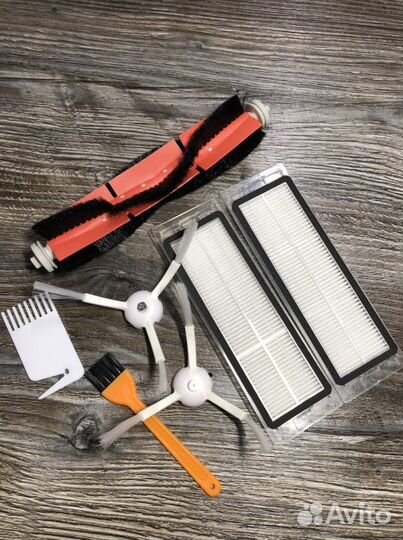 Детали для робота пылесоса, фильтры, щетки