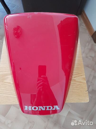 Заглушка на сиденье Honda vfr800