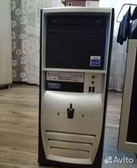 Компьютер