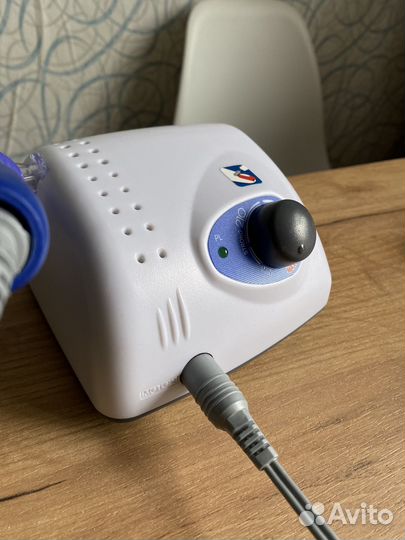 Аппарат для маникюра strong 210