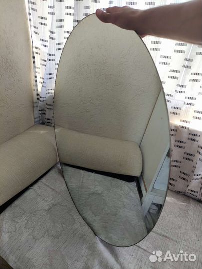 Круглое зеркало 85см