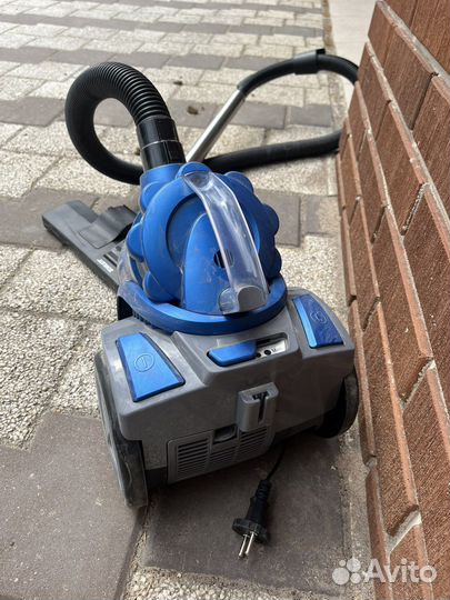 Пылесос scarlett 1700 wt на запчасти