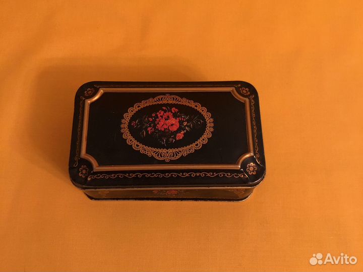 Жостовский сервировочный поднос антиквариат