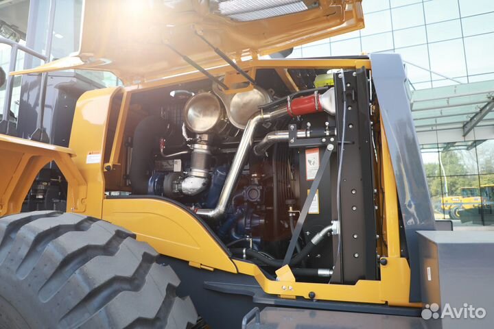 Фронтальный погрузчик XCMG XC968, 2023