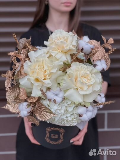 Розы в коробке