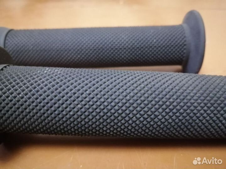 Грипсы для велосипеда