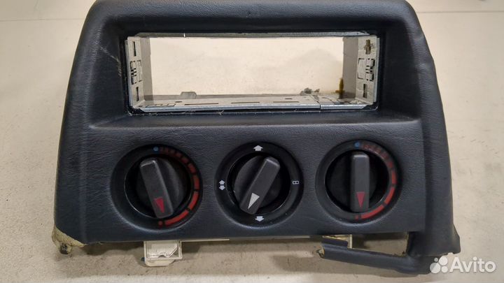 Переключатель отопителя Mercedes 190 W201, 1991