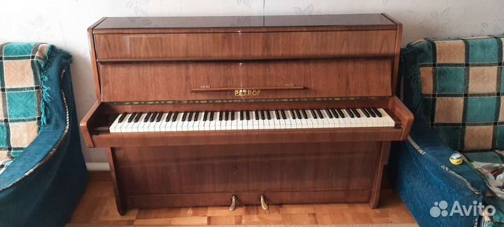 Фортепиано petrof