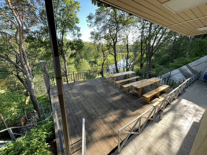 Дом 300 м² на участке 15 сот.