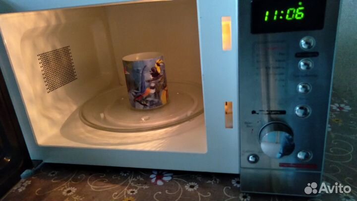Микроволновая печь Hyundai