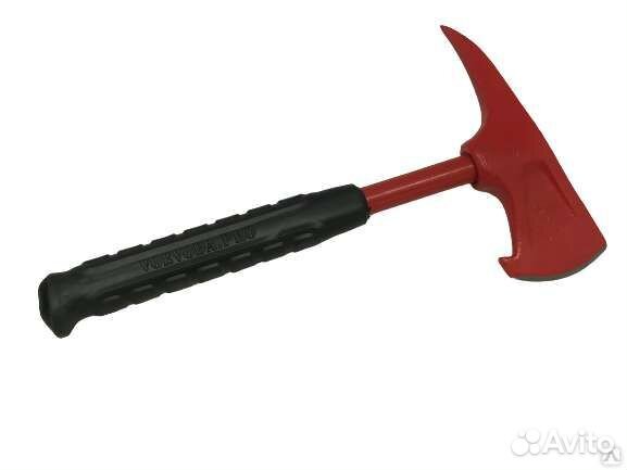 Пожарный топор новый воевода