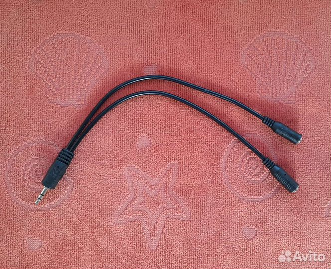Переходник для двух наушников