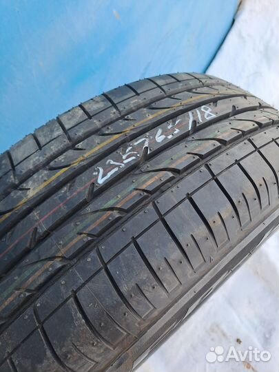 Bridgestone Dueler H/P Sport 235/65 R18 106H