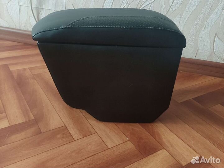 Подлокотник skoda octavia a7