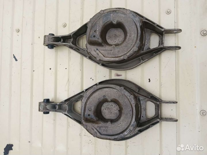 Задний рычаг Infiniti G35 V36 VQ35HR