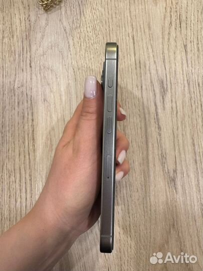 iPhone 15 Pro, 128 ГБ