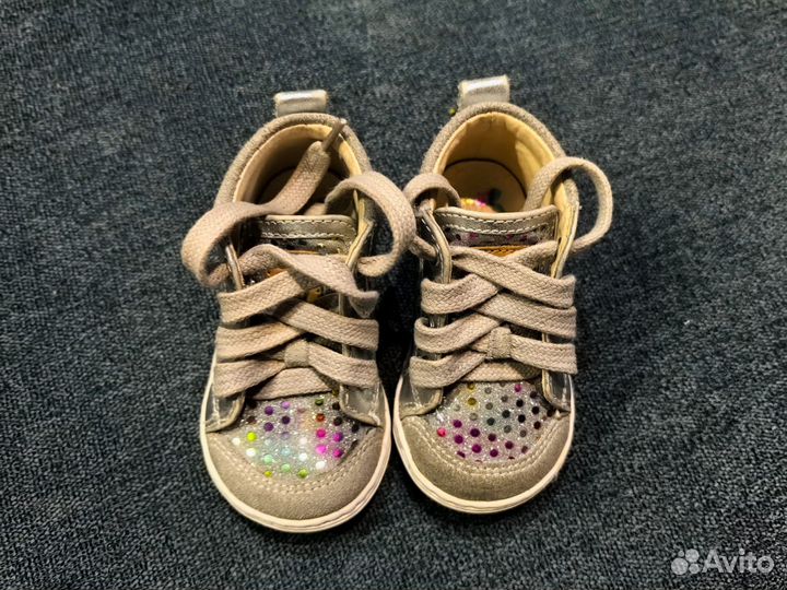 Сверкающие ботиночки shoo POM (Испания). 19 рр