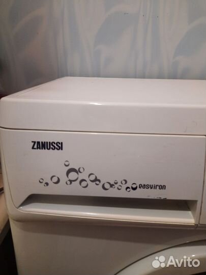 Стиральная машина на запчасти zanussi
