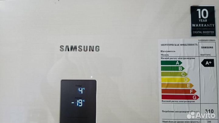 Продам холодильник Samsung RB36T774FEL