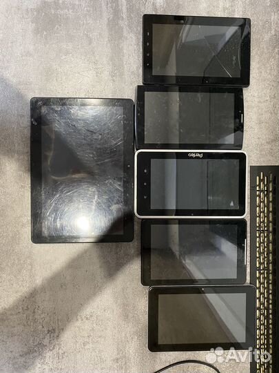 Коробка телефонов