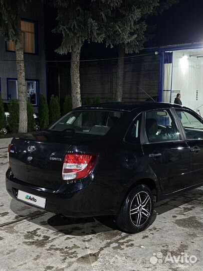 LADA Granta 1.6 МТ, 2016, 170 000 км