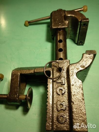 Тиски слесарные времён СССР бу