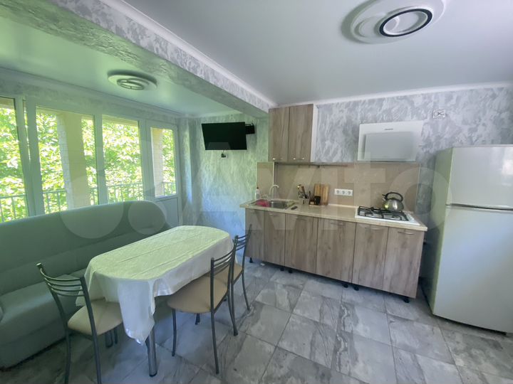 Дом 55 м² на участке 4 сот.